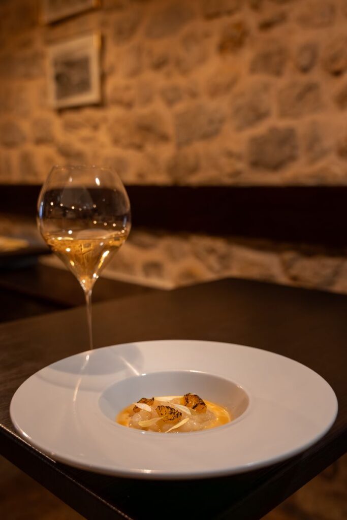 Malo Misto Wine & Dine