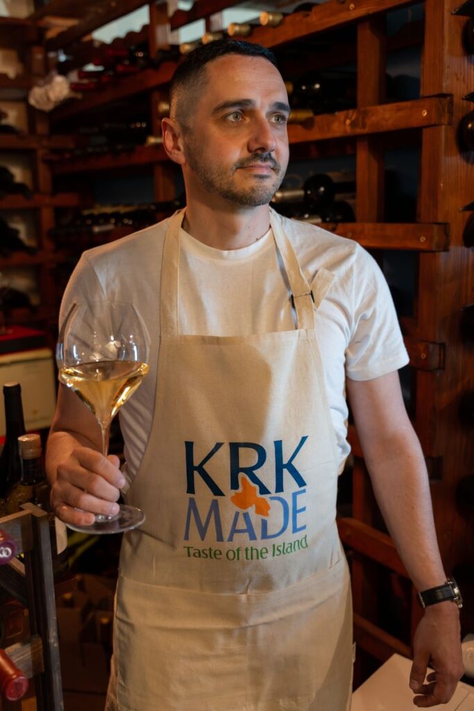 Malo Misto Wine & Dine
