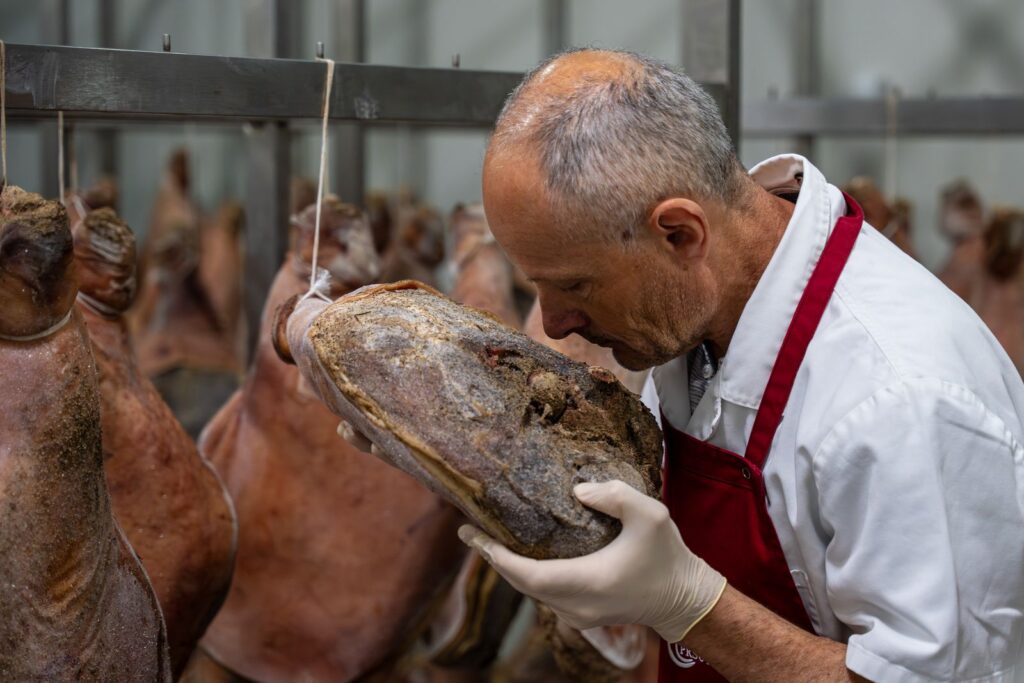 Mesnica – Market Žužić